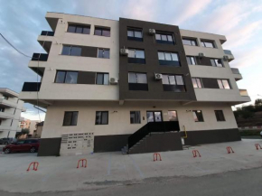 Andra Apartment